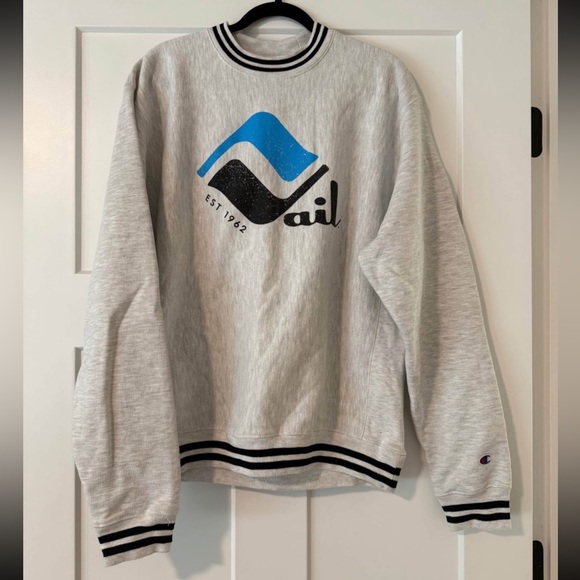 Champion Vail Crewneck - Picture 1 of 1
